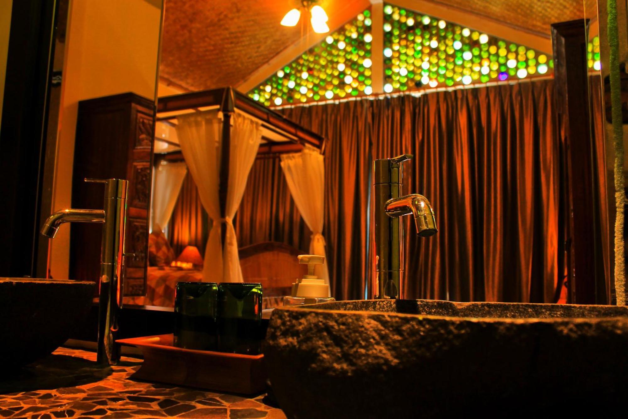 Tempat Senang Spa Resort & Restaurant Sekupang Ngoại thất bức ảnh