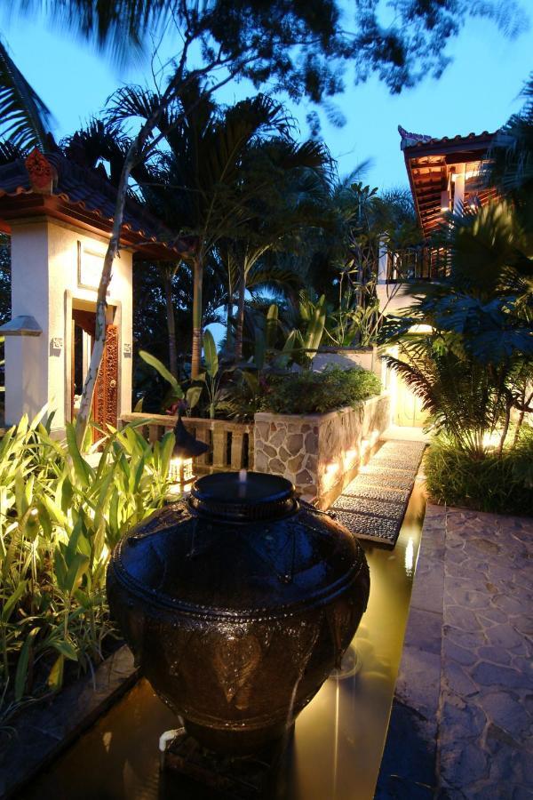 Tempat Senang Spa Resort & Restaurant Sekupang Ngoại thất bức ảnh